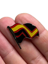 Rubber Pride Flaggen-Anstecker Pin 