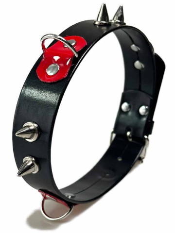 BITCHY Halsband 3 D-Ringe - schwarz-rot 