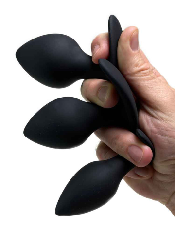 BLACK VELVET ANAL TRAINER SET  2